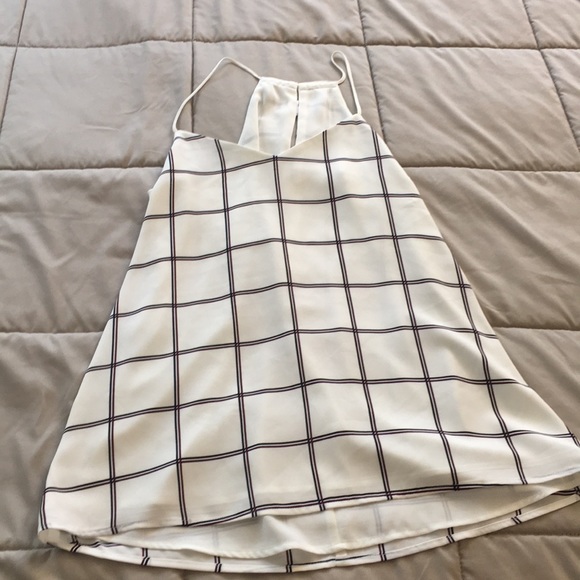 Express Tops - Express Top - Medium - NWOT